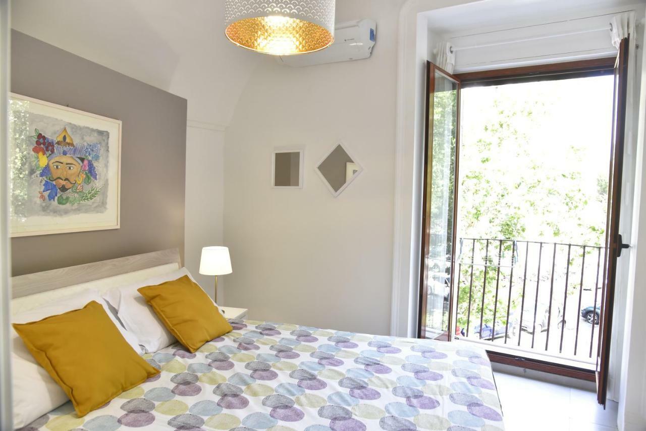 Benedettini - Exclusive Apartments & Monastery View คาตาเนีย ภายนอก รูปภาพ